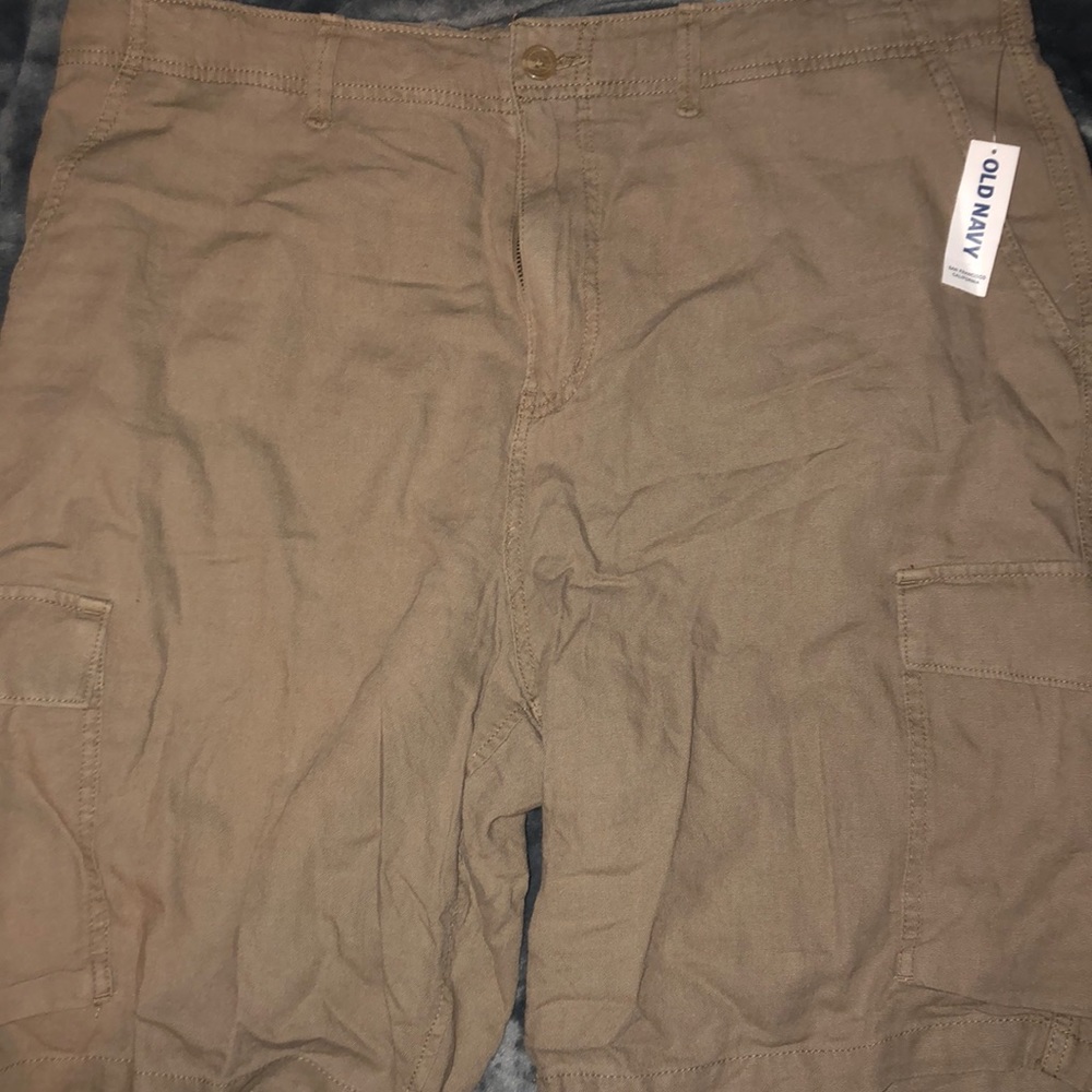 Men’s cargo shorts